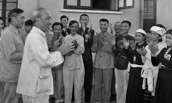 Ho Chi Minh with the Communist International and creative application of Marxism - Leninism to the practice of Vietnamese revolution