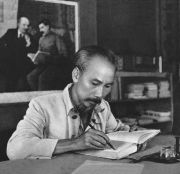 Phản bác các luận điệu xuyên tạc về giá trị và sức sống trường tồn của tư tưởng Hồ Chí Minh