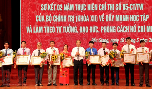 Bắc Giang đẩy mạnh thực hiện học tập và làm theo tư tưởng, đạo đức, phong cách Hồ Chí Minh