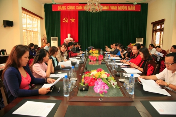 Tạp chí Lý luận chính trị nghiên cứu khảo sát thực tế về tổ chức,  bộ máy hệ thống chính trị tại tỉnh Sơn La